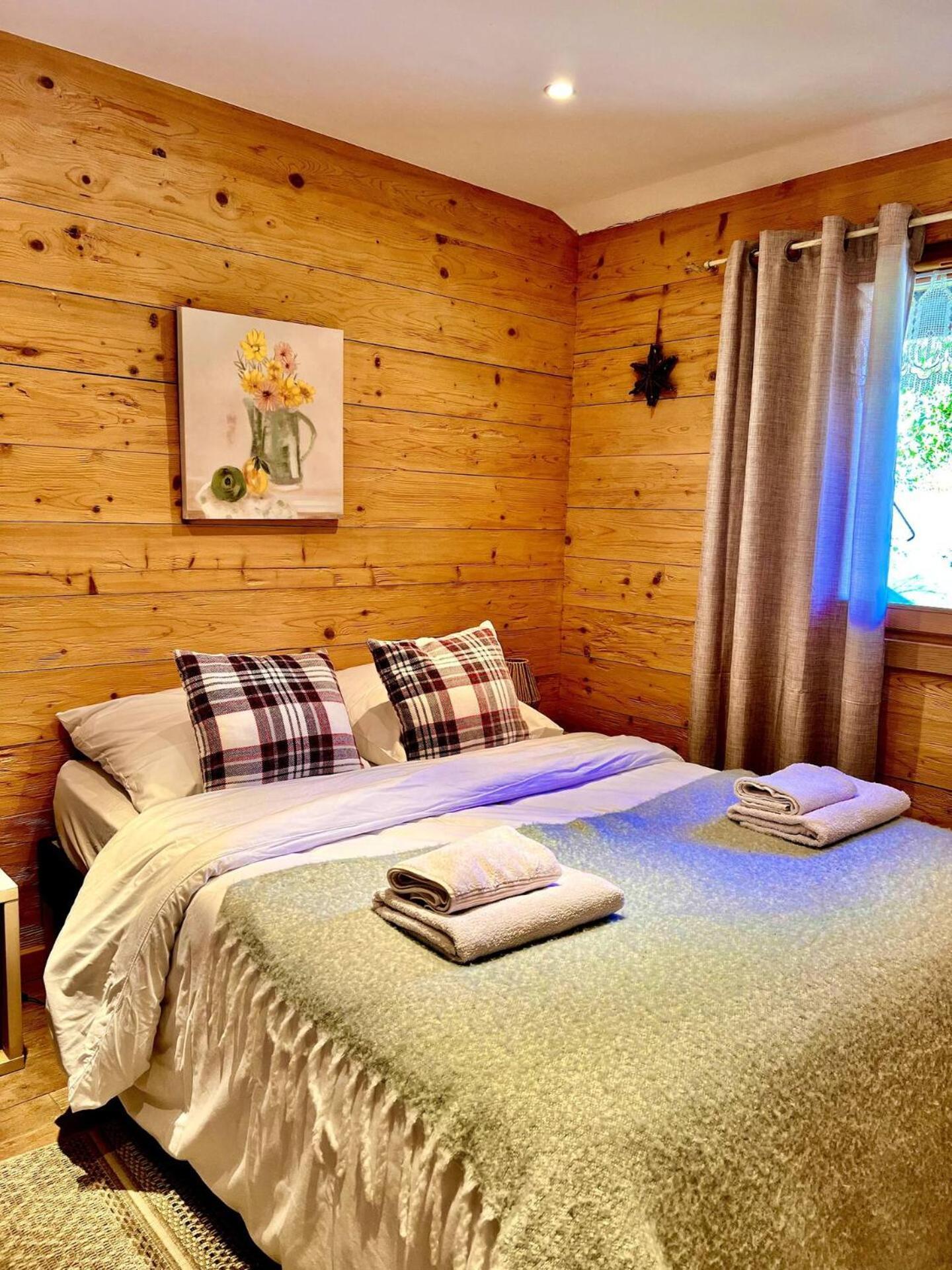 Charming Family Chalet For 8 People, With Private Hot Tub Les Clefs Екстер'єр фото