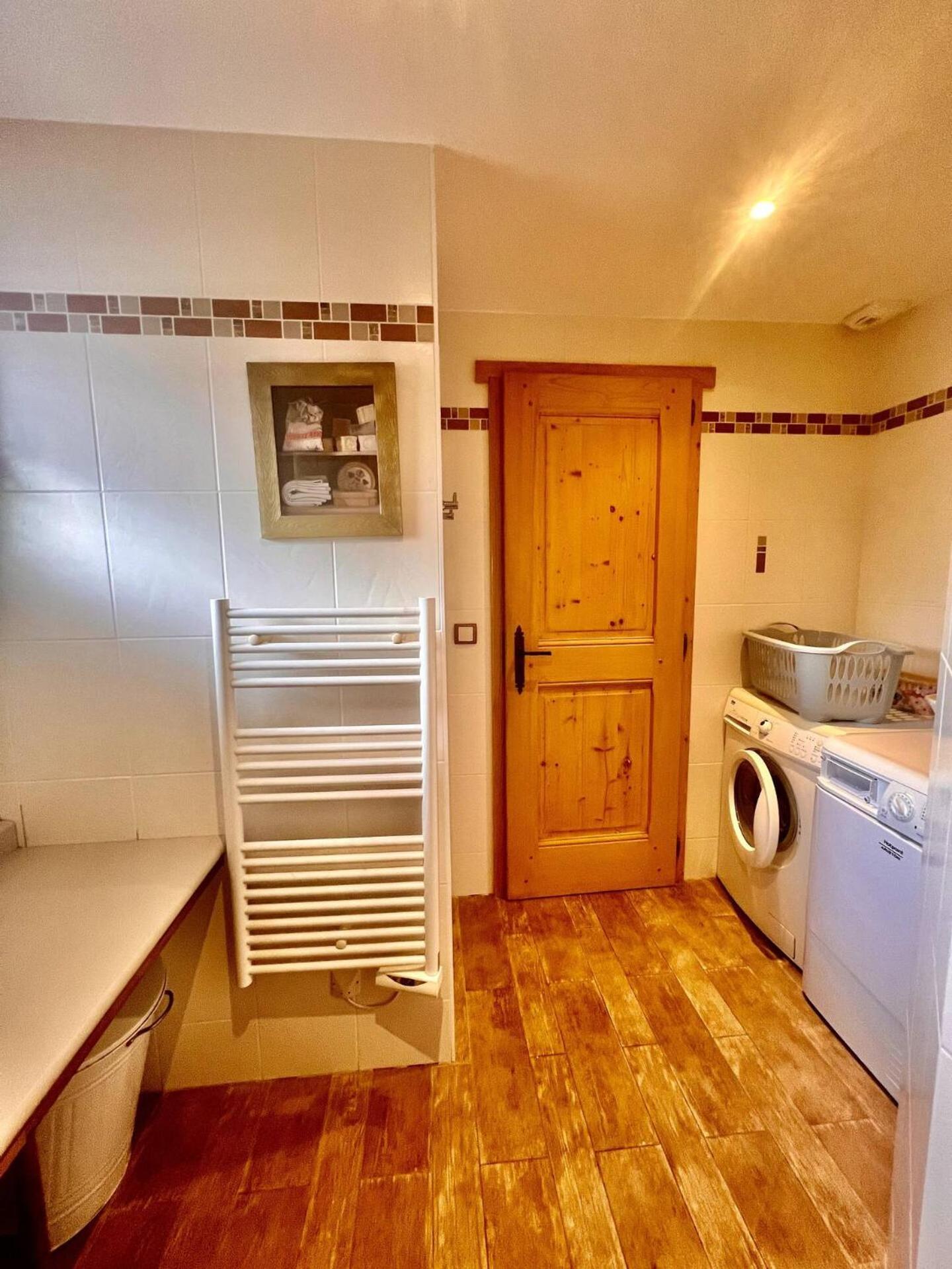 Charming Family Chalet For 8 People, With Private Hot Tub Les Clefs Екстер'єр фото